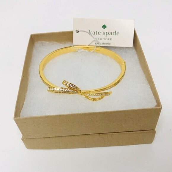 New! Kate Spade Cubic Zirconia All Tied Up Pave Bow Bangle Gold Plated Bracelet - Picture 3 of 9